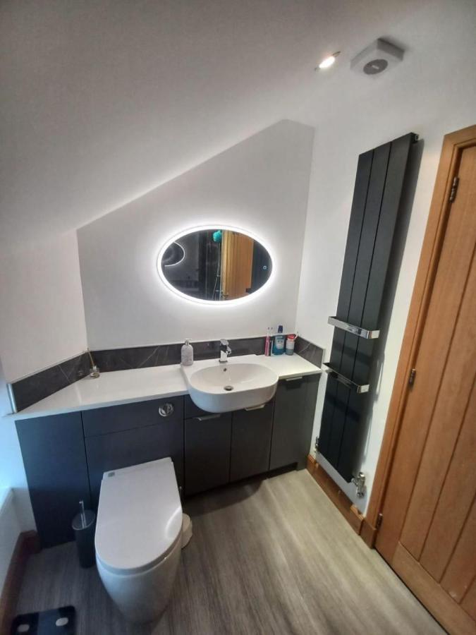 Telford Escape Appartement Elgin Buitenkant foto